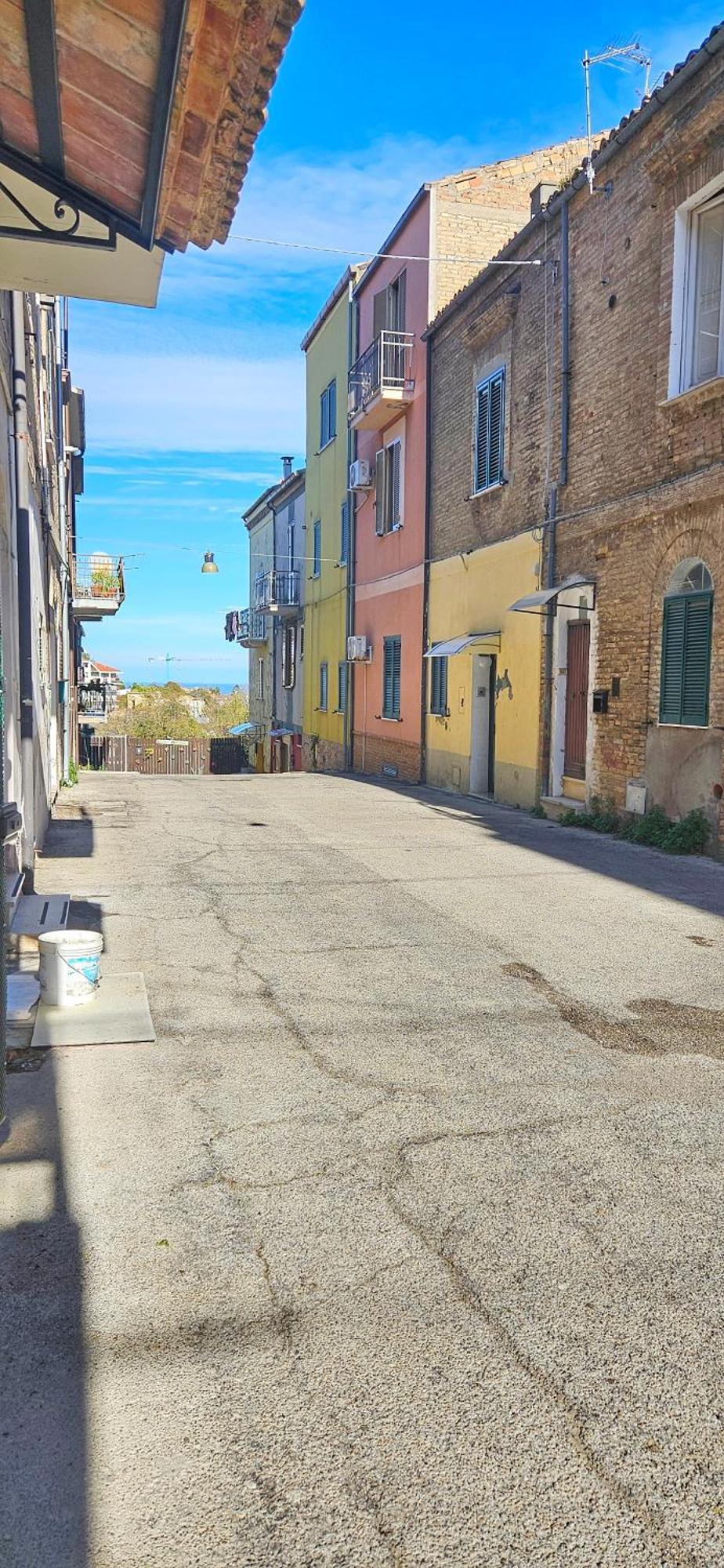 La Vispa Teresa Vasto Bagian luar foto
